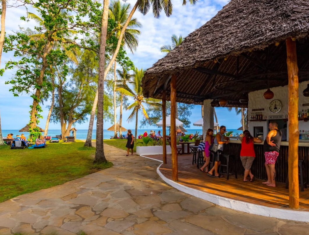 13 Days Kenya Luxury Bush To Beach Safari